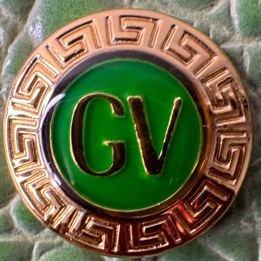 ❌SOLD❌ VERSACE Zip-Around Card Holder - Picture 3 of 8